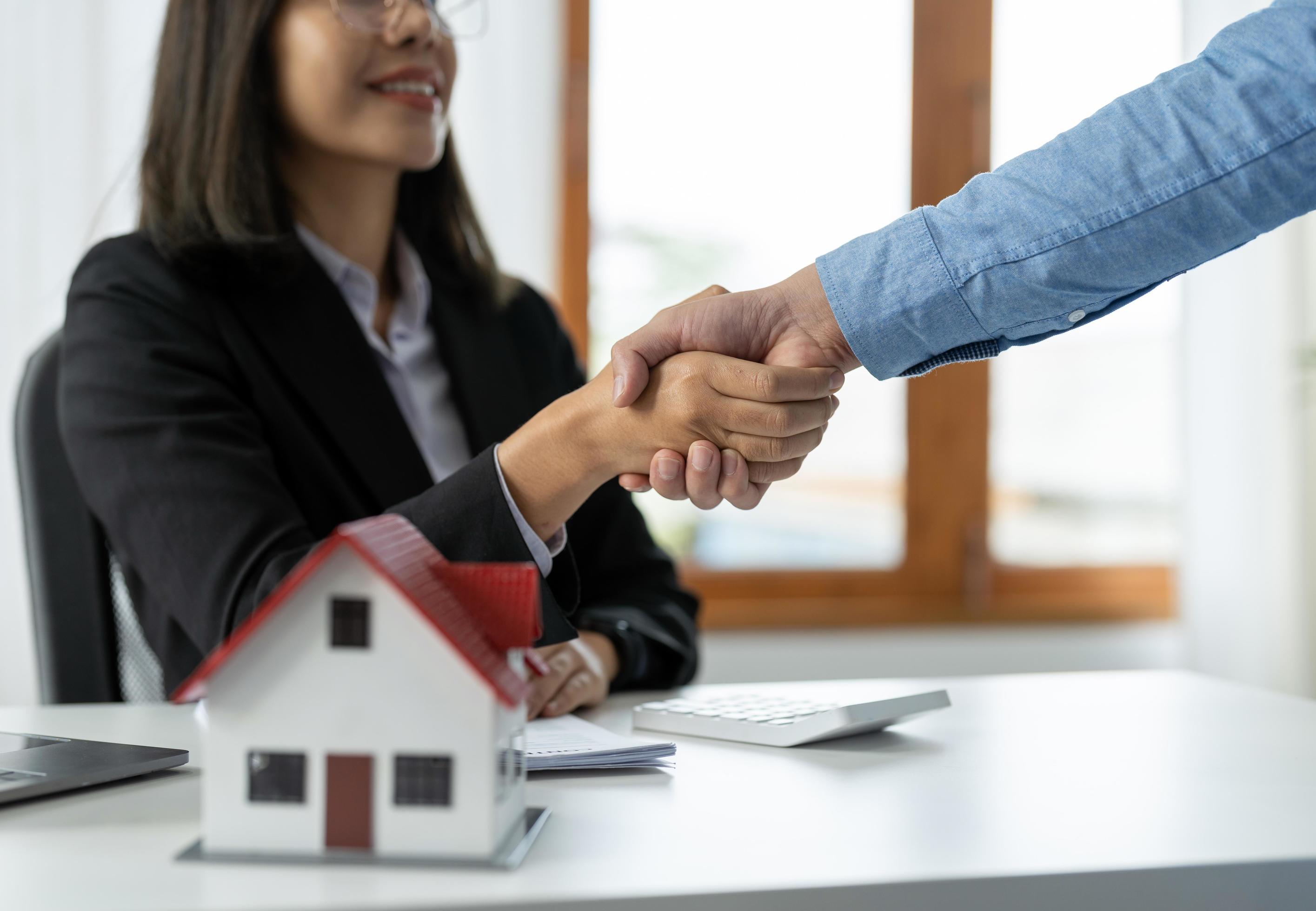 choosing title company